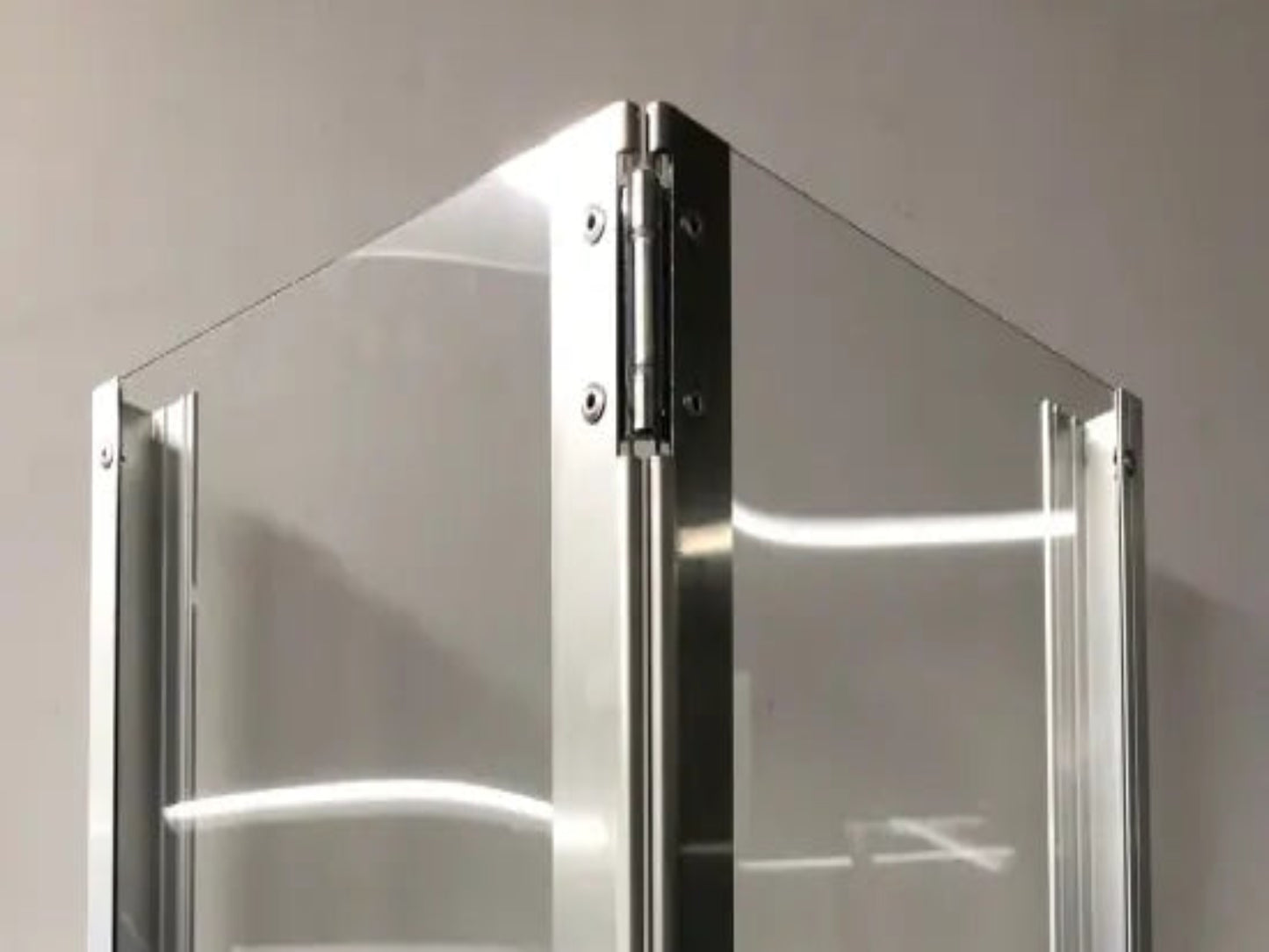 VICフラットパネル